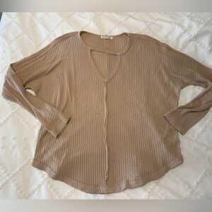 🙈LOWEST PRICE🙈Billabong Waffle knit key-hole sweater